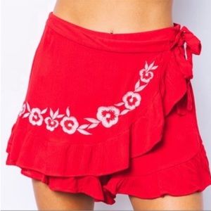 Skorts by Love Tree 100% Rayon Size Small